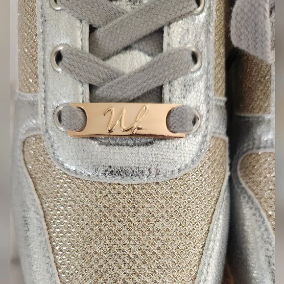 Women Silver Fashion Sneakers Size 8 - Picture 11 of 13